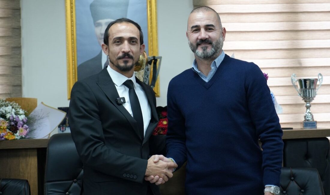 Erzincanspor yeniden Gökhan Ünal anlaştı