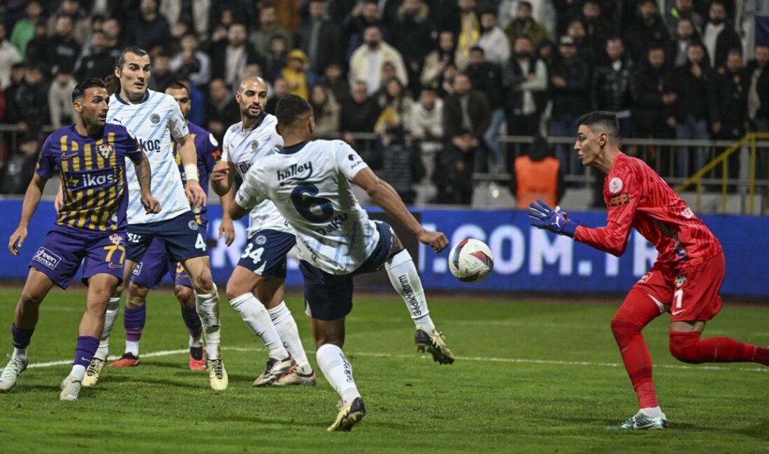 Fenerbahçe’nin en hırçın isimleri Djiku ve Fred oldu