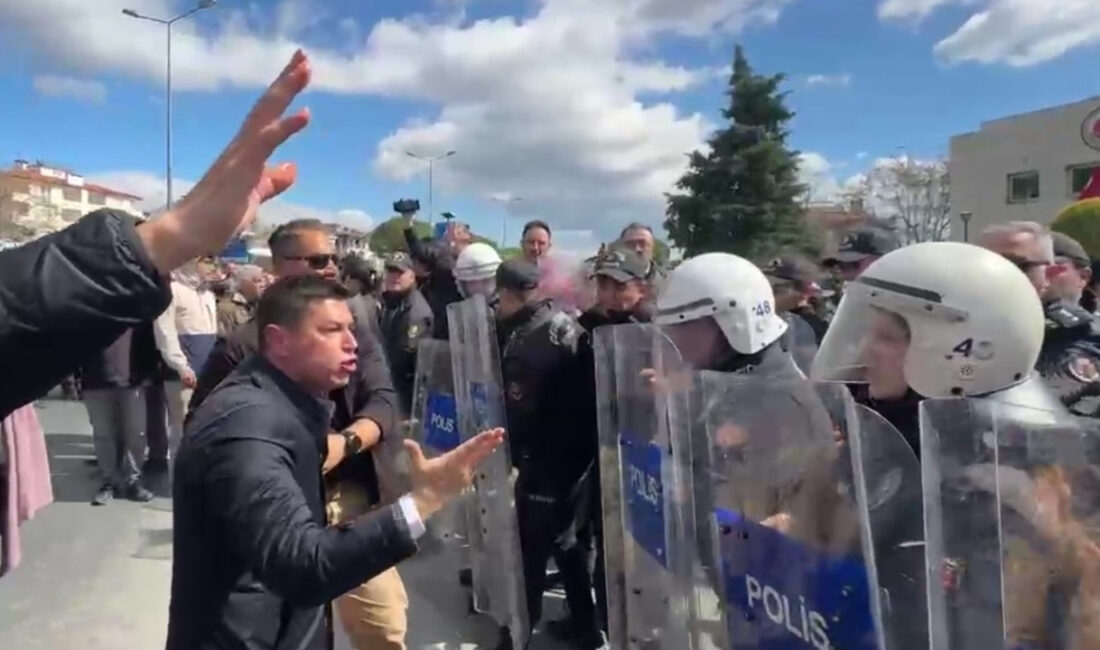 Marmaris Belediye Başkanı’na Protesto Soruşturması