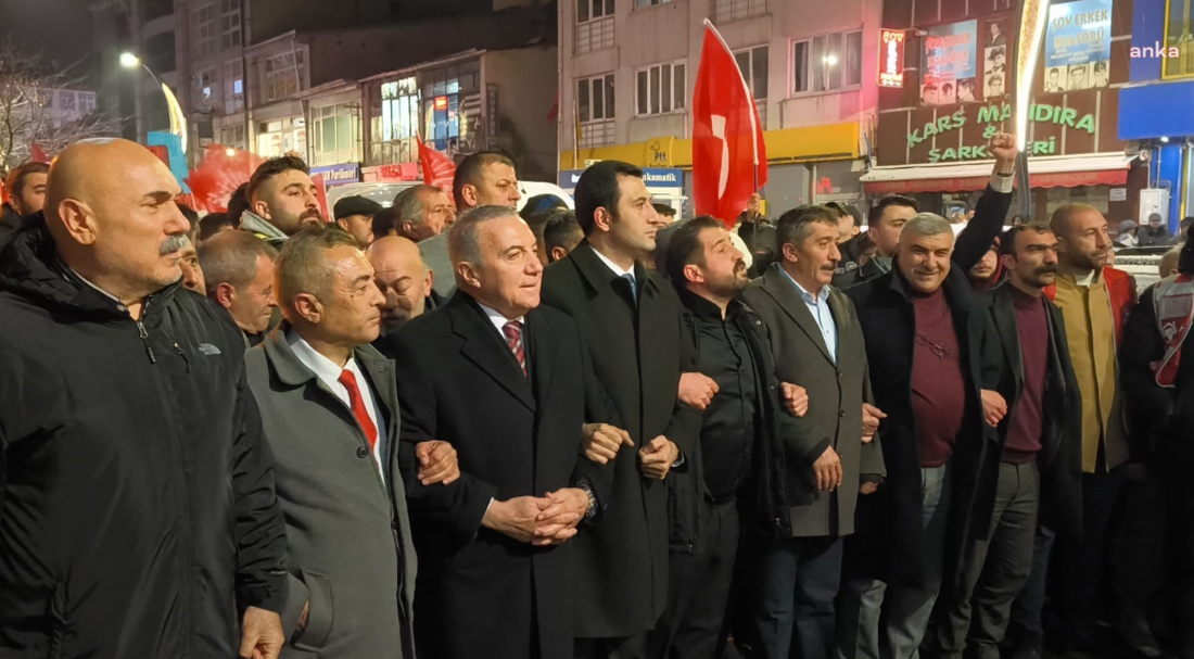 CHP’li Gençler Gözaltına Alındı, Serbest Bırakıldı